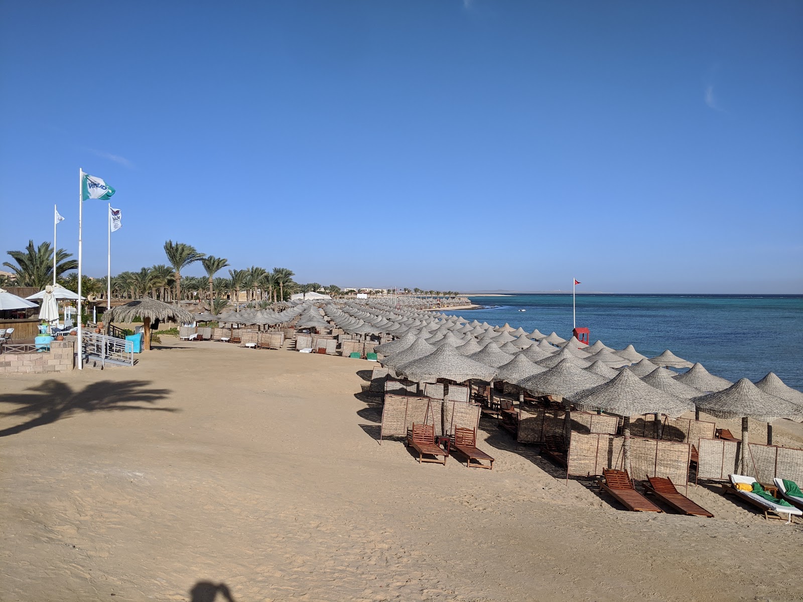 Foto von Tinda Bedona Beach mit sehr sauber Sauberkeitsgrad