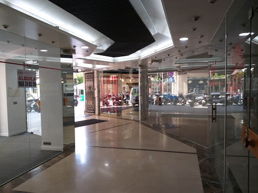 Centro Comercial Bulevar Cetina