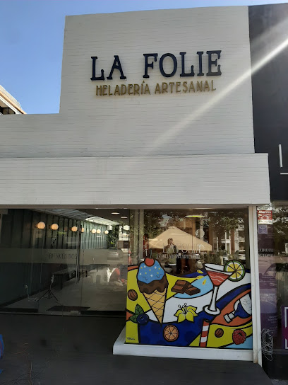 La Folie Heladería, Café & Bistró