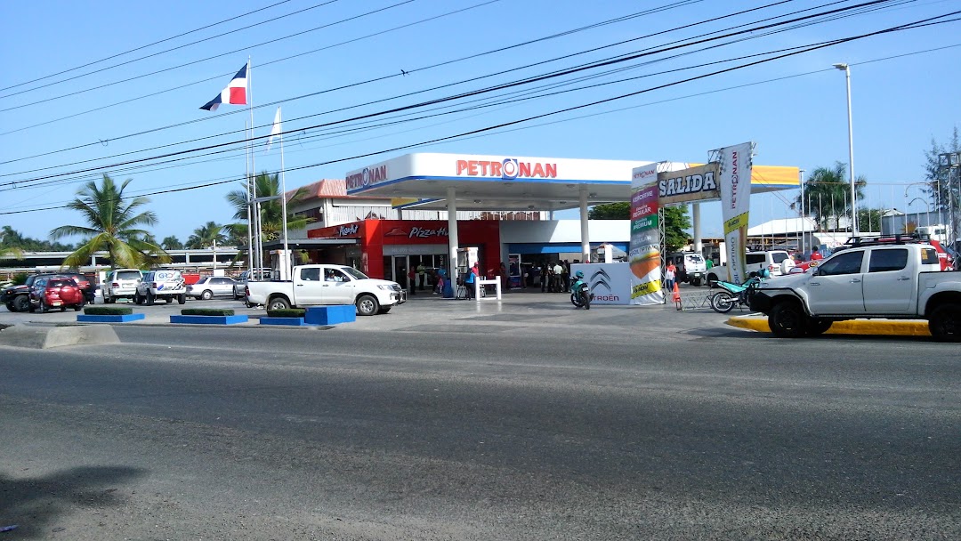 Estación De Gasolina Petronan