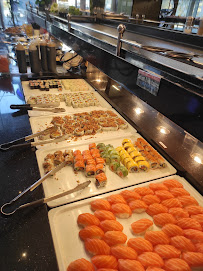 Sushi du LET'S WOK - Restaurant Asiatique - Buffet à volonté à Paris - n°13
