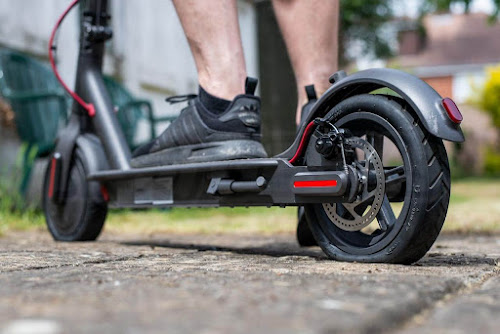 Réparation et vente de trottinettes électriques Le Mans - Mets La Gomme à Le Mans