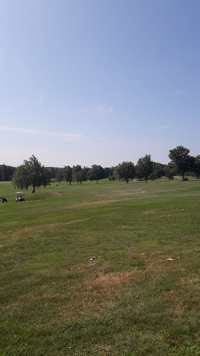 Golf Course «Pakachoag Golf Course», reviews and photos, 15 Upland St, Auburn, MA 01501, USA