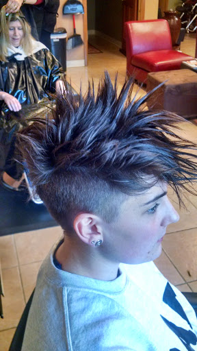 Beauty Salon «Headgames Salon», reviews and photos, 23220 Maple Vly Black Diamond, Maple Valley, WA 98038, USA