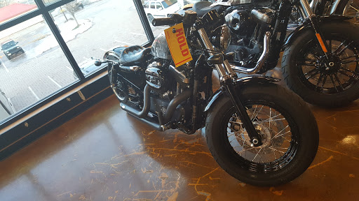 Harley-Davidson Dealer «Bergen County Harley-Davidson (Service Opens 9am)», reviews and photos, 124 Essex St, Rochelle Park, NJ 07662, USA