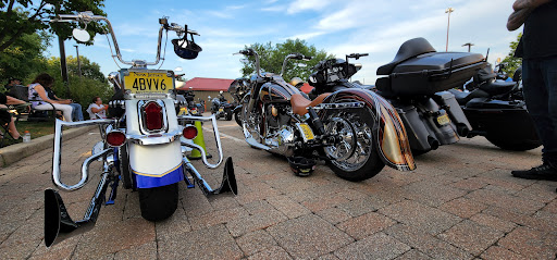 Harley-Davidson Dealer «Bergen County Harley-Davidson (Service Opens 9am)», reviews and photos, 124 Essex St, Rochelle Park, NJ 07662, USA