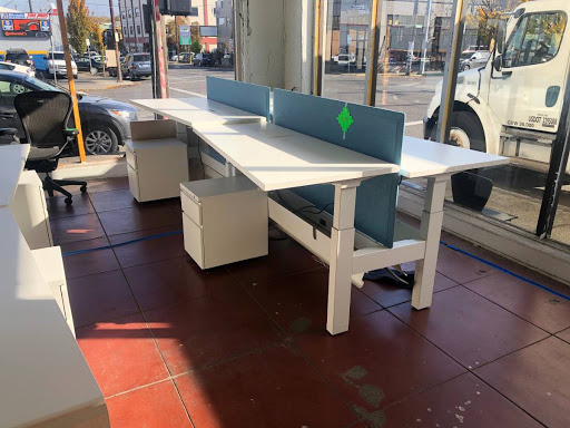 Office Furniture Store «NW Office Liquidations», reviews and photos, 635 SE Hawthorne Blvd, Portland, OR 97214, USA