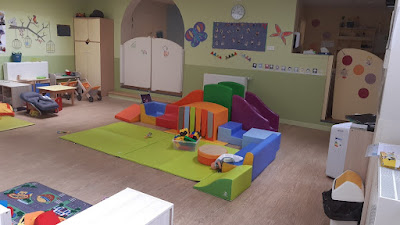 Les Petits Chaperons Rouges à Neuilly-sur-Seine