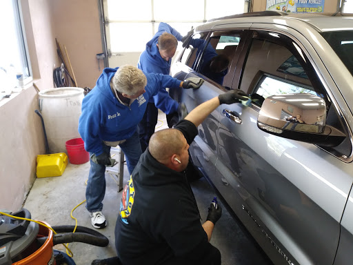 Car Wash «Hampton Auto Wash», reviews and photos, 296 W Montauk Hwy, Hampton Bays, NY 11946, USA