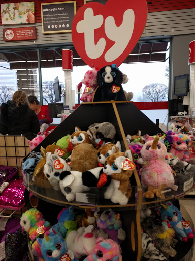 Craft Store «Michaels», reviews and photos, 11630 Plaza America Dr, Reston, VA 20190, USA