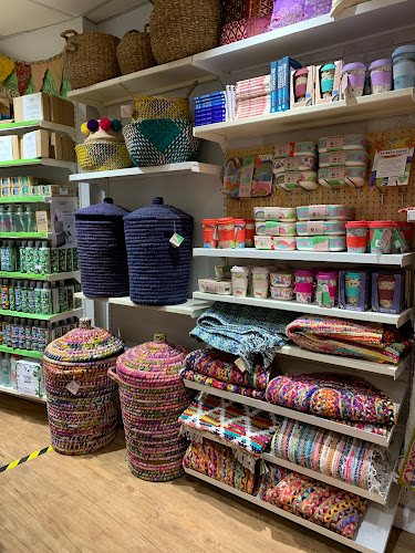 Reviews of Oxfam Shop - Islington in London - Shop