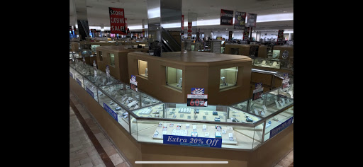 Department Store «Lord & Taylor», reviews and photos, 5065 Main St, Trumbull, CT 06611, USA