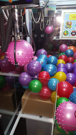 Bowling Alley «AMF Lincoln Lanes», reviews and photos, 3485 Lake Michigan Dr NW, Grand Rapids, MI 49534, USA