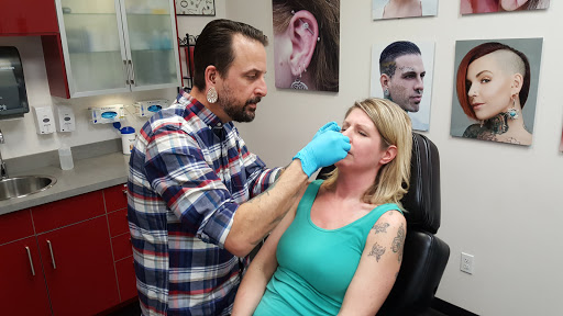 Body Piercing Shop «Deep Roots Tattoo and Body Piercing Alderwood», reviews and photos, 18920 28th Ave W, Lynnwood, WA 98036, USA