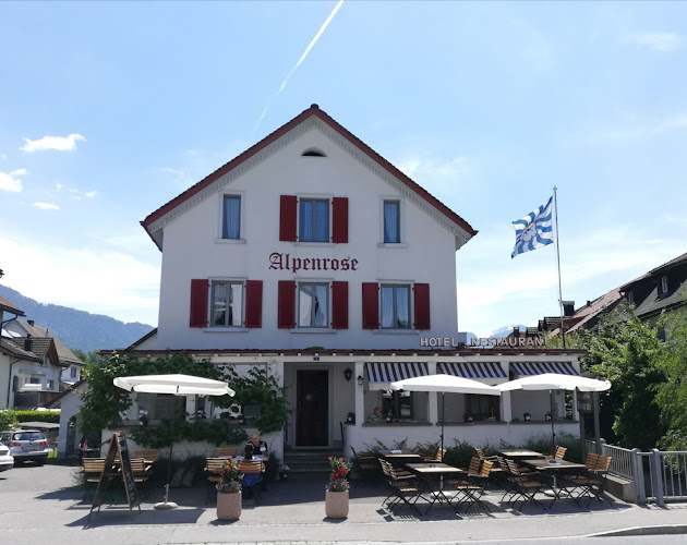 Hotel Restaurant Alpenrose - Buchs