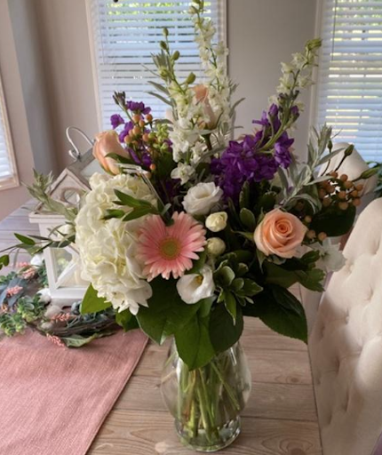 Florist «Malone’s Flower Shop», reviews and photos, 17 W Pike St, Canonsburg, PA 15317, USA