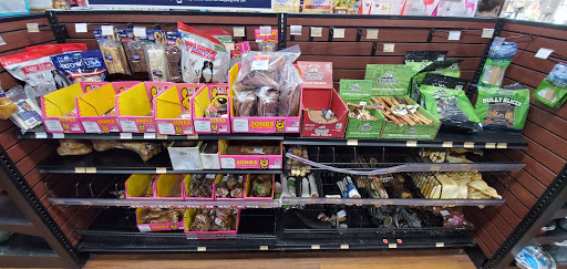 Pet Store «Pet Valu», reviews and photos, 725 River Rd, Edgewater, NJ 07020, USA