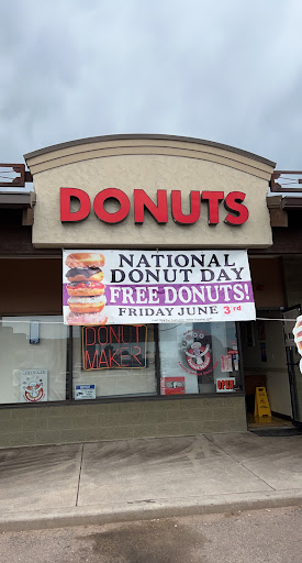 Donut Shop «Donut Maker», reviews and photos, 9625 E Arapahoe Rd, Greenwood Village, CO 80112, USA