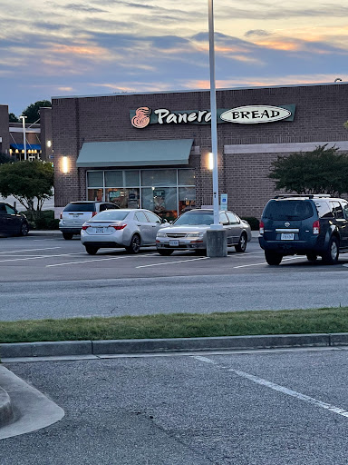 Panera Bread, 9960 Brook Rd, Glen Allen, VA 23059, USA, 
