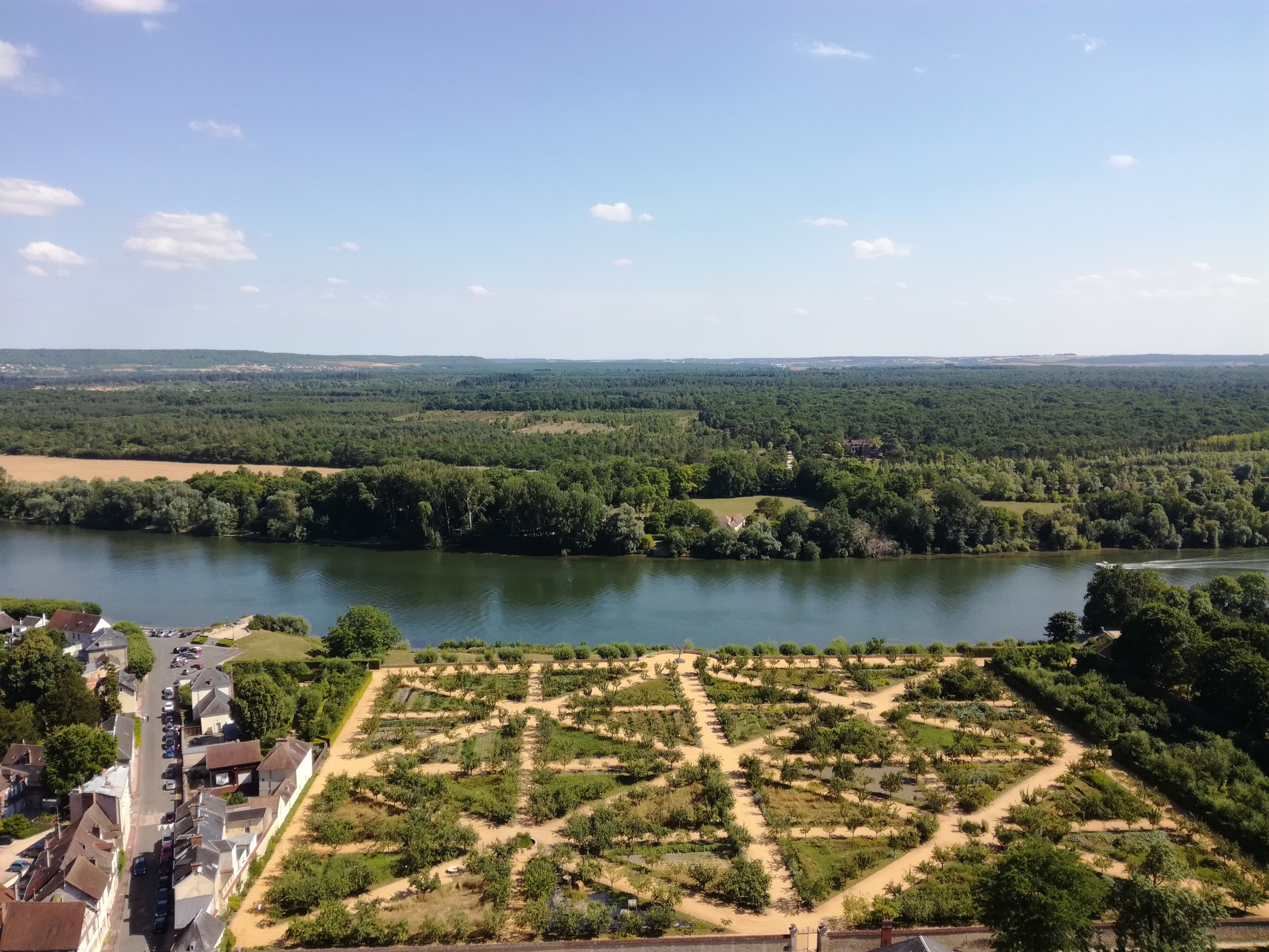 Photo n° 3 de l'avis de Ecureuil.� fait le 10/07/2017 à 20:43