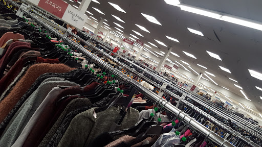 Clothing Store «Burlington Coat Factory», reviews and photos, 1025 W Patrick St, Frederick, MD 21702, USA