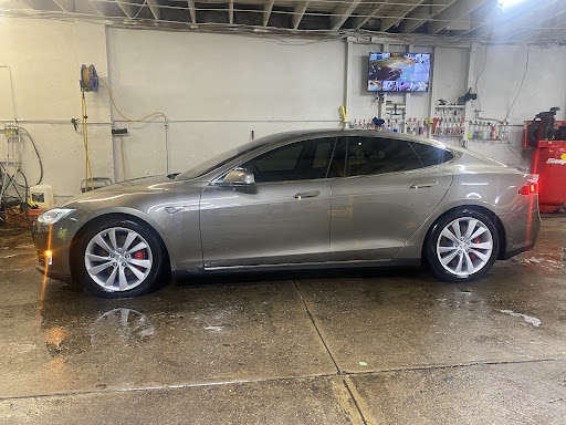 M & M Detailing llc en Philadelphia