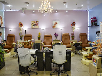 Greatest Nails and Spa