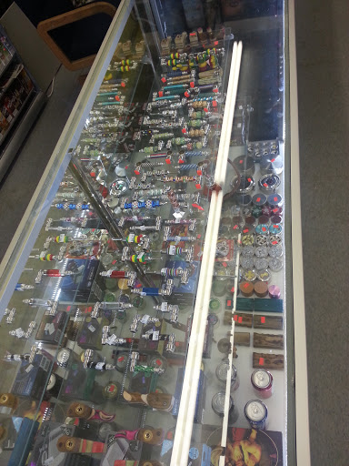 Tobacco Shop «King Tobacco», reviews and photos, 7319 Landover Rd, Hyattsville, MD 20785, USA