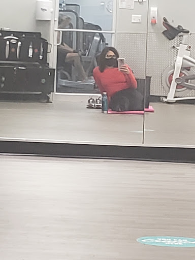 Health Club «Crunch - West Babylon», reviews and photos, 369 Little East Neck Rd N, West Babylon, NY 11704, USA