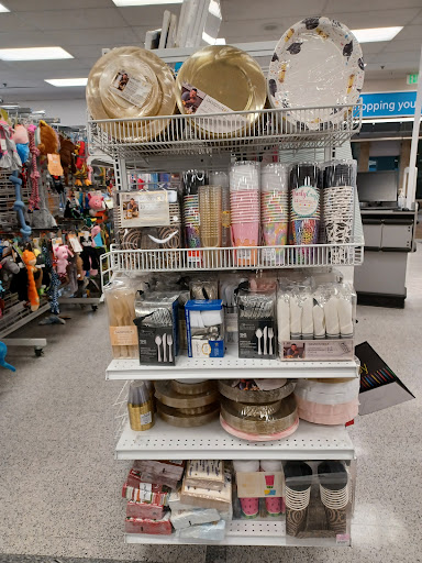 Clothing Store «Ross Dress for Less», reviews and photos, 8361 On the Mall, Buena Park, CA 90620, USA