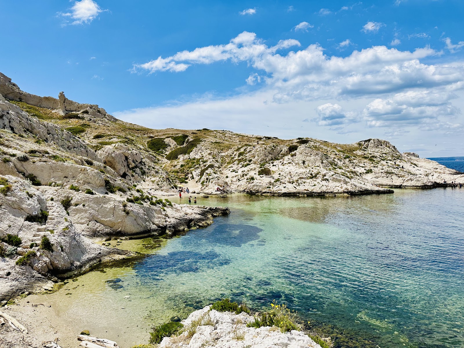 Foto di Calanque De La Crine con una superficie del terreno roccioso