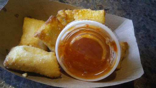 American Restaurant «Airport Restaurant & Gin Mill», reviews and photos, 1120 Airport Terminal Dr, DeLand, FL 32724, USA