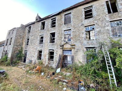 Château de Magnat à Magnat-l'Étrange