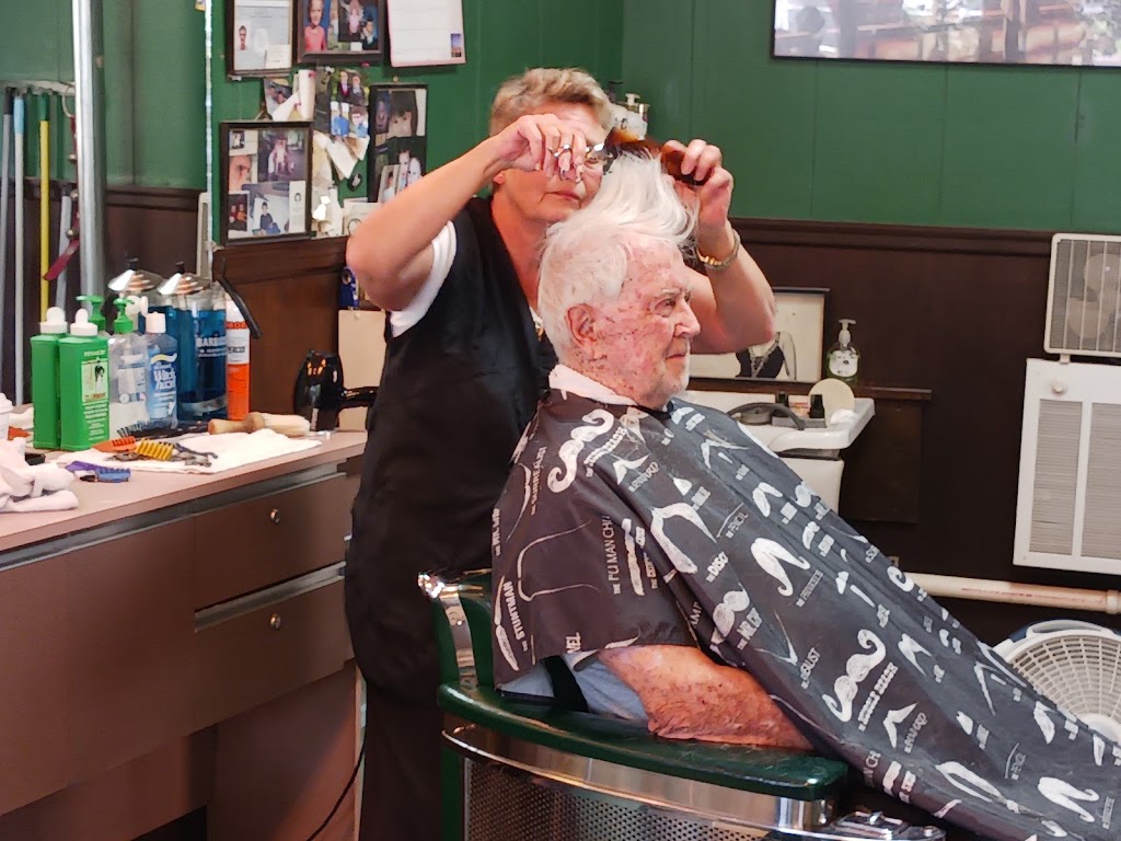 Auburn Barbers 13021