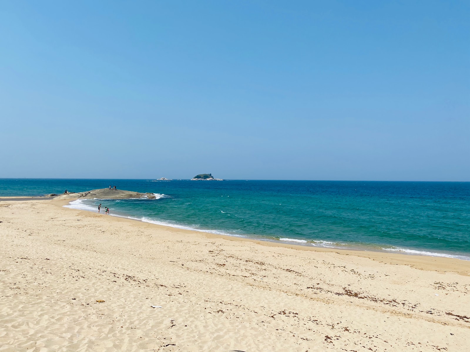 Φωτογραφία του Bongpo Beach παροχές περιοχής