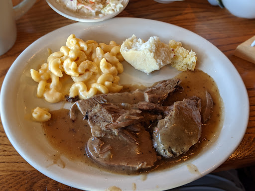 American Restaurant «Cracker Barrel Old Country Store», reviews and photos, 16 Nashua Rd, Londonderry, NH 03053, USA