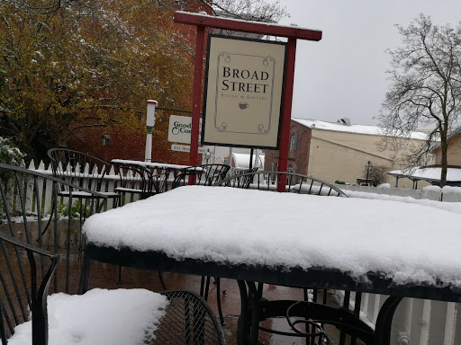 Restaurant «Broad Street Bistro & Coffee», reviews and photos, 426 Broad St, Nevada City, CA 95959, USA