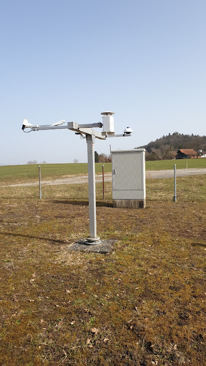 Automatische Wetterstation in Wynau der Meteo Schweiz