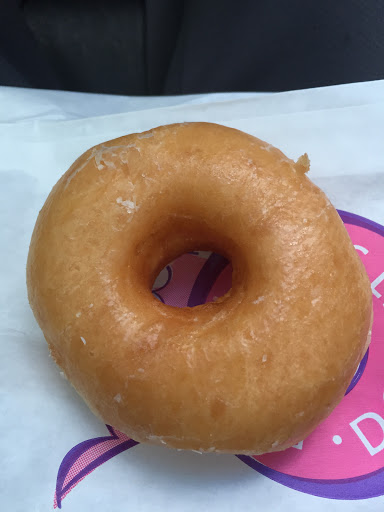 Donut Shop «River Oaks Donuts», reviews and photos, 3601 Westheimer Rd, Houston, TX 77027, USA