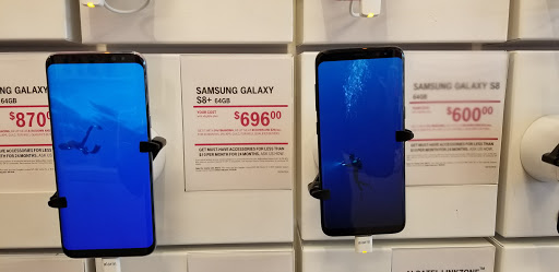 Cell Phone Store «T-Mobile», reviews and photos, 417 E Sheridan St, Dania Beach, FL 33004, USA