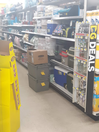 Home Goods Store «Dollar General», reviews and photos, 2150 Solano Way, Concord, CA 94520, USA