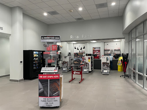 Toyota Dealer «Toyota of San Bernardino», reviews and photos, 765 Show Case Dr N, San Bernardino, CA 92408, USA