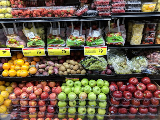 Grocery Store «C-Town Supermarkets», reviews and photos, 560 W 125th St, New York, NY 10027, USA