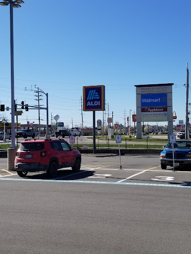 Supermarket «ALDI», reviews and photos, 531 Anwijo Way, Warrenton, MO 63383, USA