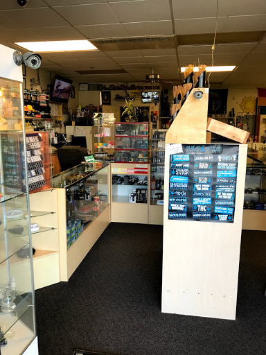 Tobacco Shop «Sunshine Smoke Shop», reviews and photos, 4501 Auburn Blvd #102, Sacramento, CA 95841, USA