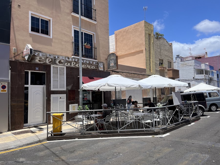 El Caldero, Bar Cafetería