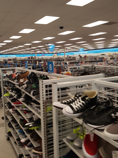 Clothing Store «Ross Dress for Less», reviews and photos, 5820 Lakewood Towne Center Blvd SW, Lakewood, WA 98499, USA
