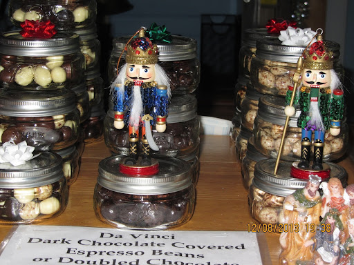 Coffee Shop «Downtown Video & You Maka Me HOT Coffee Roasting Company», reviews and photos, 101 NE 1st Ave, Mineral Wells, TX 76067, USA