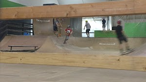 Incline Club Skatepark - photo 40