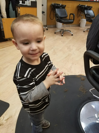 Hair Salon «Fantastic Sams Cut & Color», reviews and photos, 720 Main St, Mendota Heights, MN 55118, USA